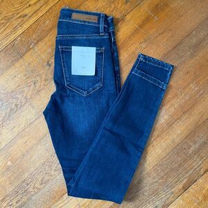 NWT Cello High Rise Skinny Dark Wash Jeans Size 1